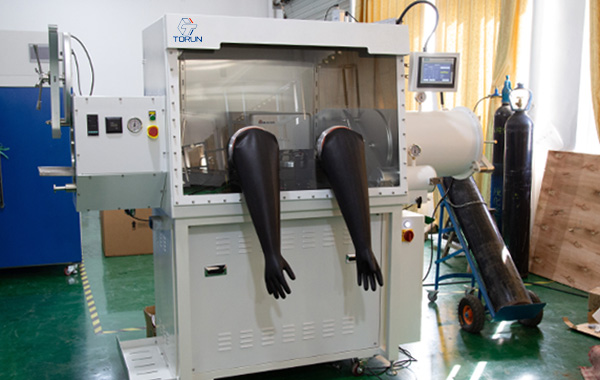 平行缝焊净化系统手套箱国内一级代理焊机(图文)